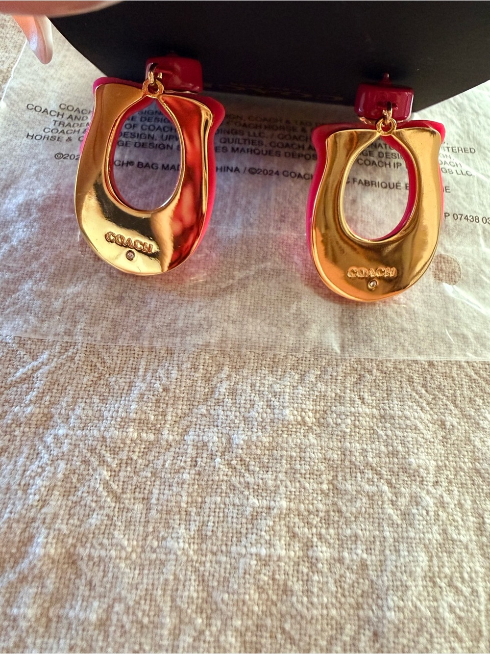 Coach hot PINK Resin Horseshoe
Drop Earrings with Crystal Posts - Picture 3 of 4